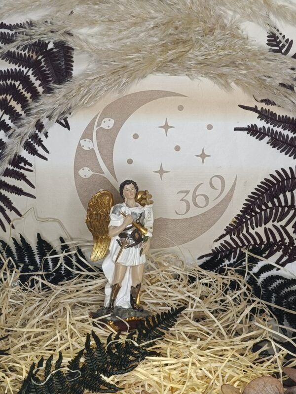 Figura del Arcángel Gabriel - Imagen 3