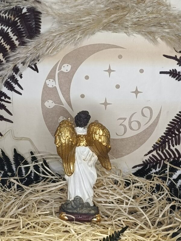 Figura del Arcángel Gabriel - Imagen 5