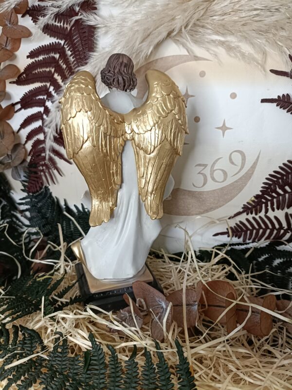 Figura del Arcángel Gabriel - Imagen 6