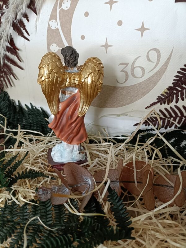 Figura del Arcángel Rafael - Imagen 7