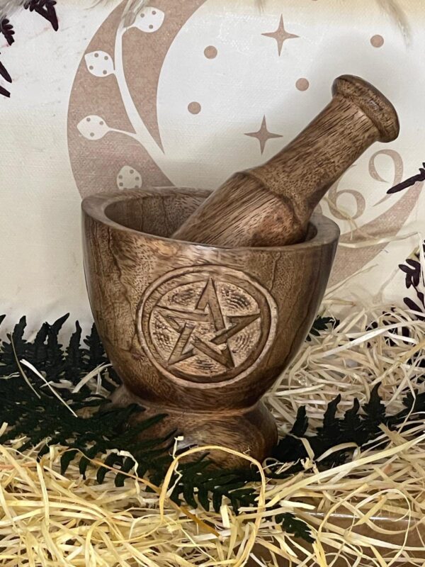 Mortero de Madera con Pentagrama