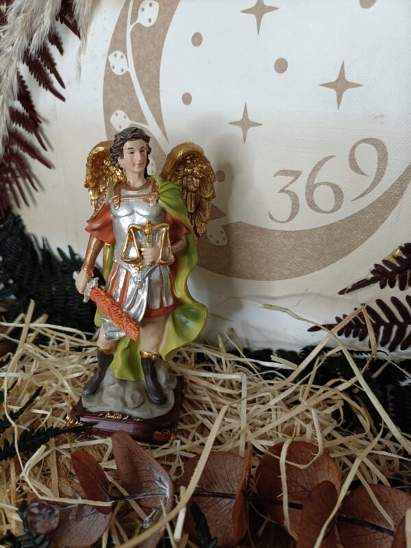 Figura del Arcángel Zadquiel 13 cm
