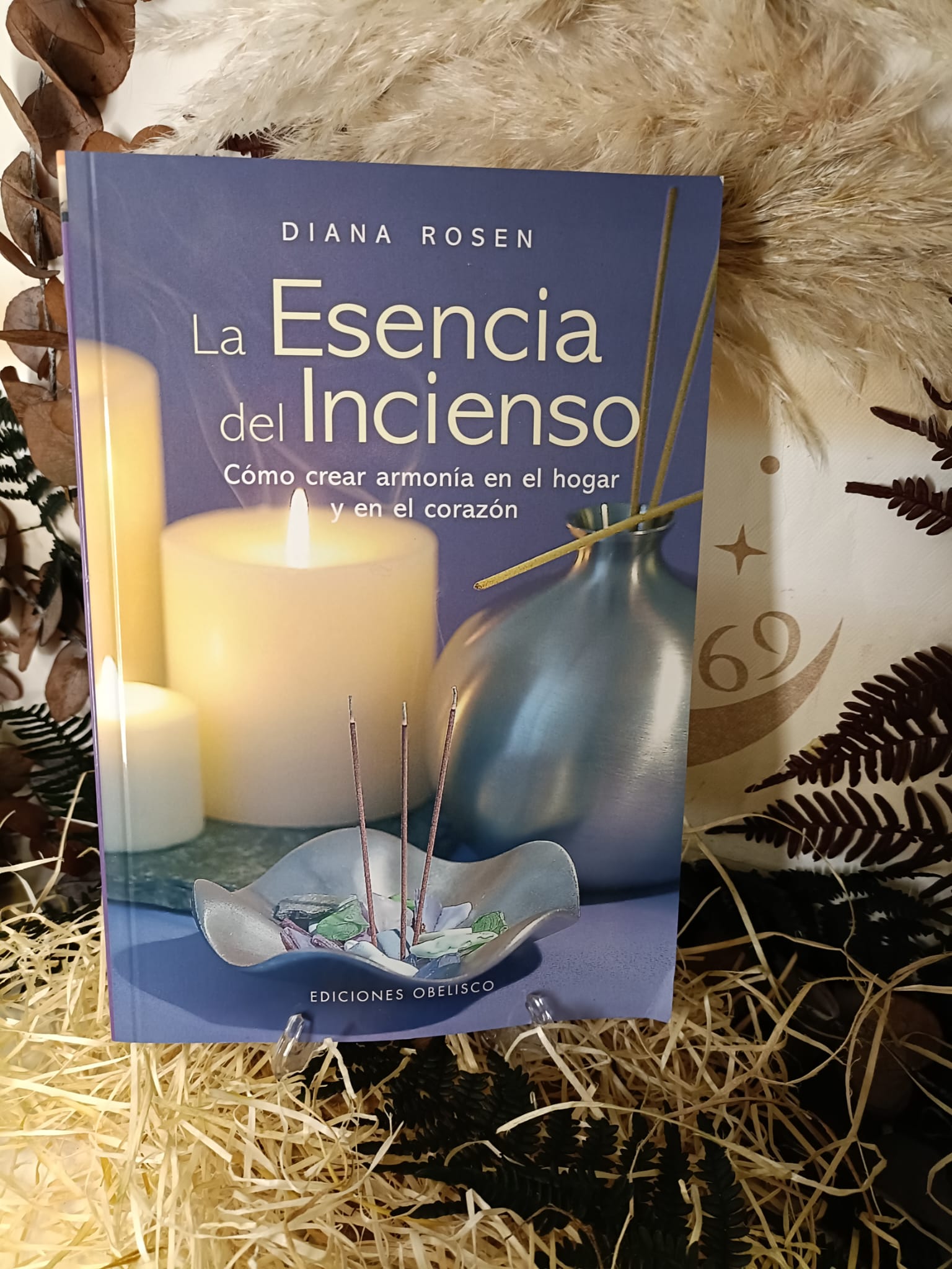 Libro, La Esencia del Incienso