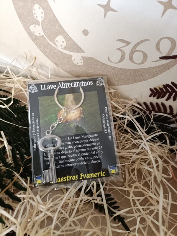 Llavero Talismán Llave Abrecaminos Artesano - Imagen 2