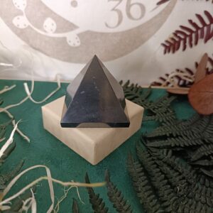 Pirámide de Shungite