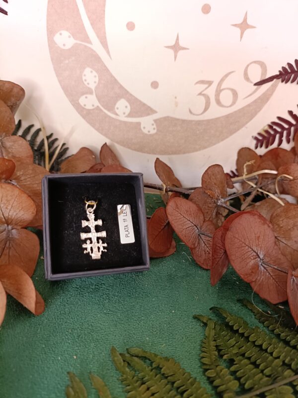 Colgante Cruz de Caravaca Plata de Ley 925 - Imagen 2