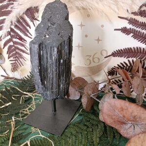 Peana de Turmalina en Bruto