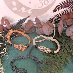 Pulsera Portapiedras Tejida a Mano para Mujer