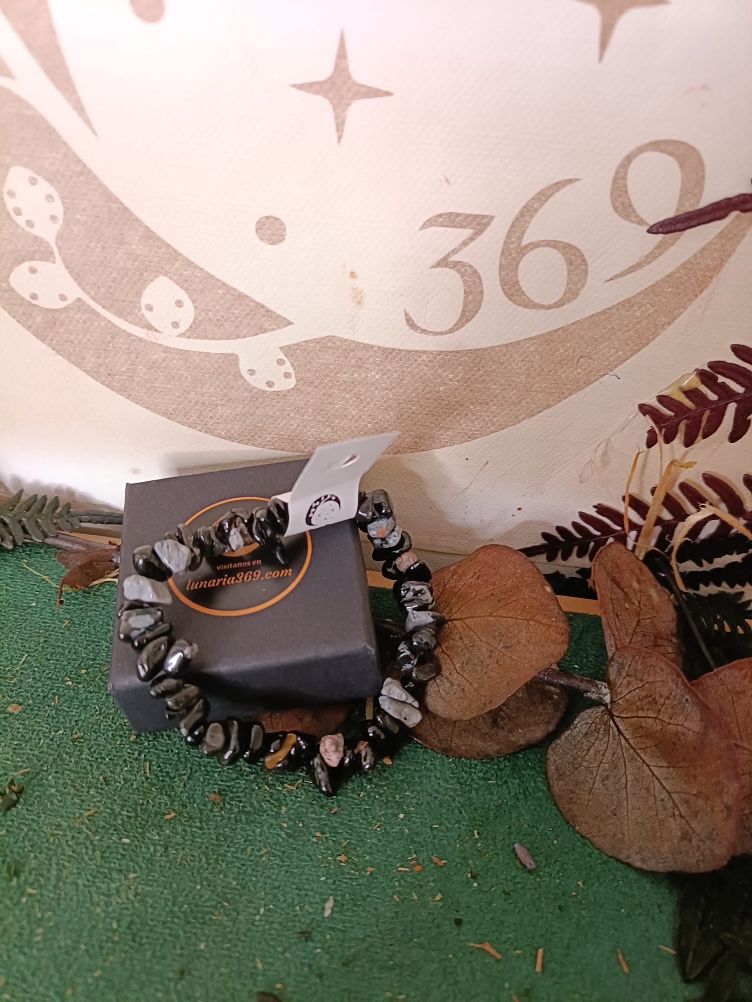 Pulsera Elástica de Chip en Obsidiana Nevada