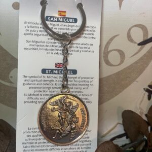 Llavero Doble Protección San Miguel Arcángel y Tetragramatón