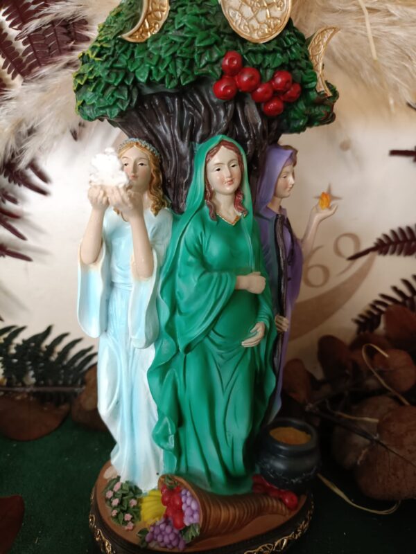 Figura Triple Diosa Celta 20 cm - Imagen 5