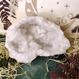 Geoda de Cuarzo Grande – 1,5 kg aprox