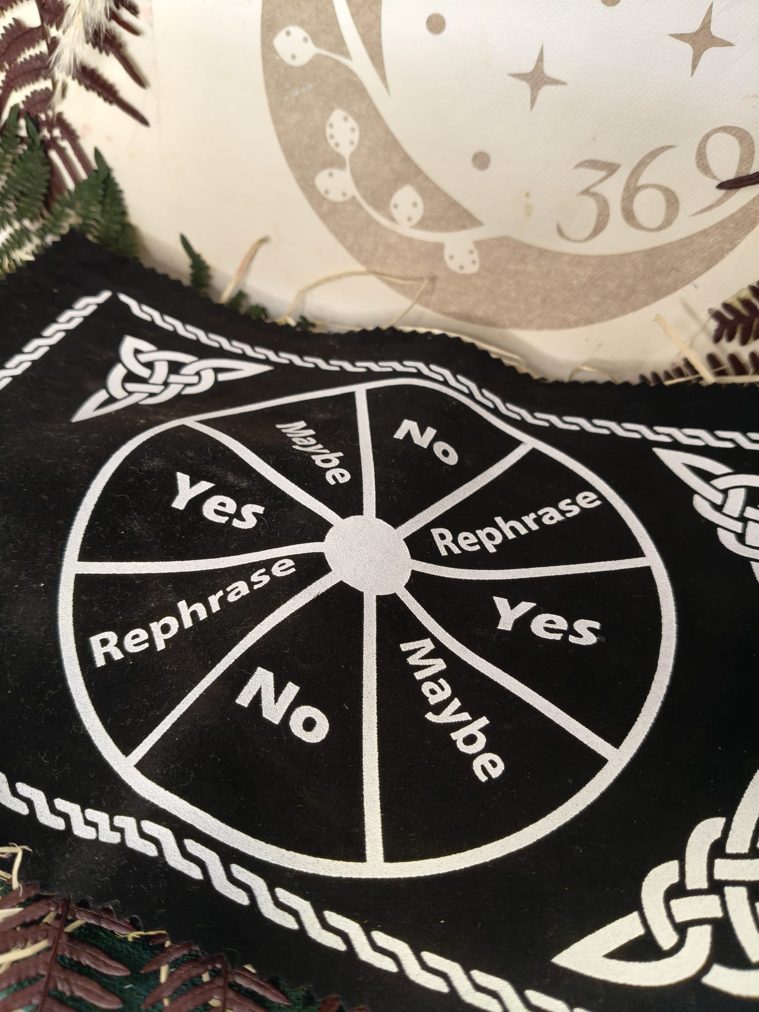 Tapete de Péndulo con Nudo Celta – 30x20 cm - Imagen 3