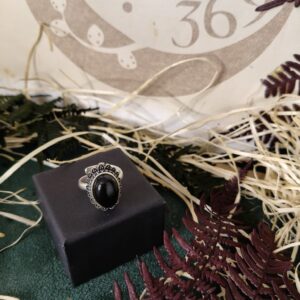 Anillo con Turmalina Negra Pulida – 2 cm – Protección Energética