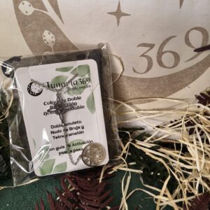 Amuleto Doble Protección – Nudo de Bruja y Tetragramatón en Acero Inoxidable