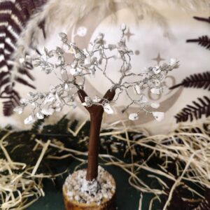 Árbol de 100 Piedras – Howlita Blanca