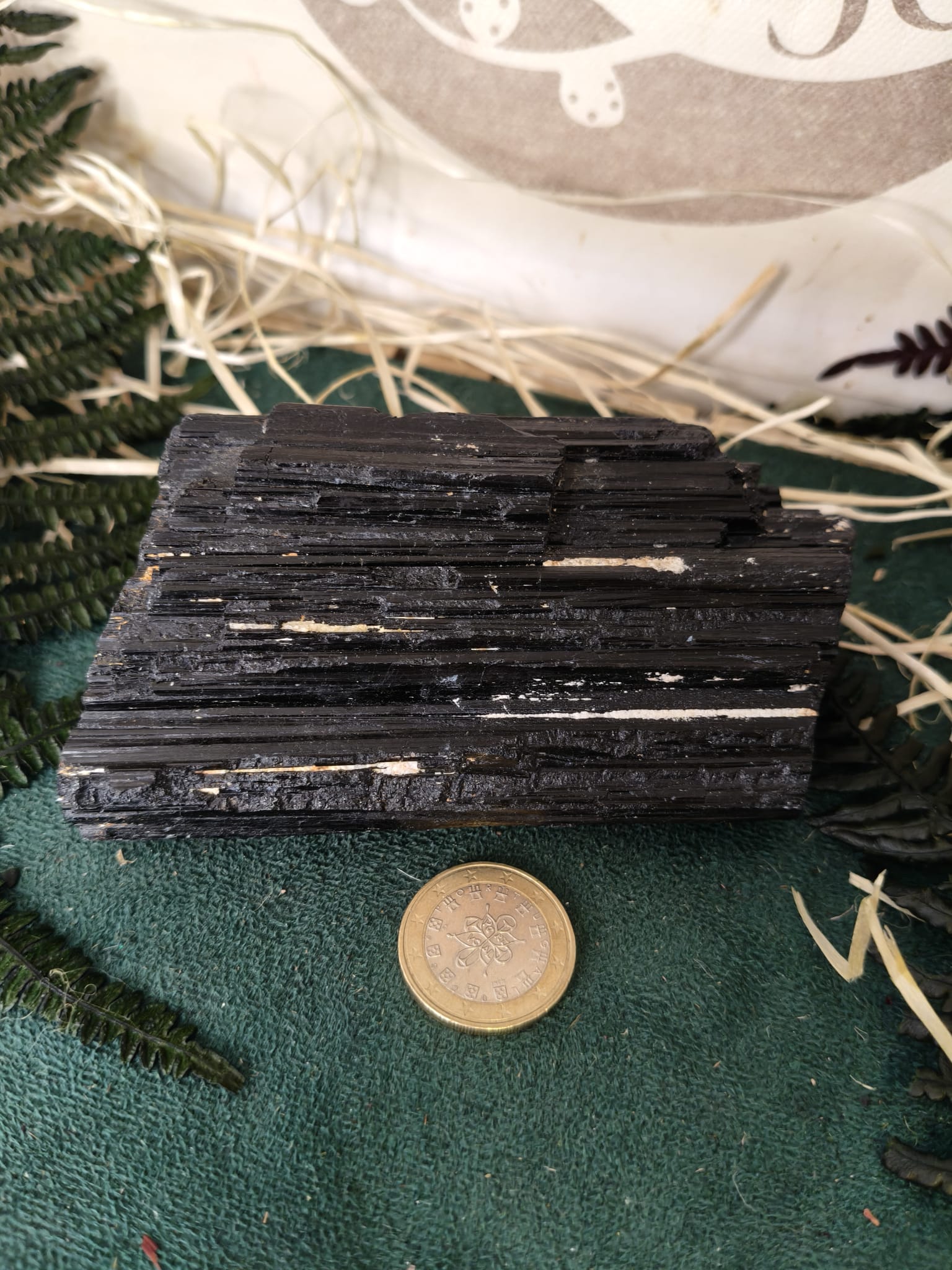 Turmalina Negra en Bruto – Pieza de 400 g aprox. - Imagen 3