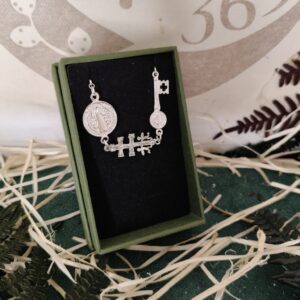 Pulsera Plata – Tres Protecciones (San Benito, Caravaca & Llave)