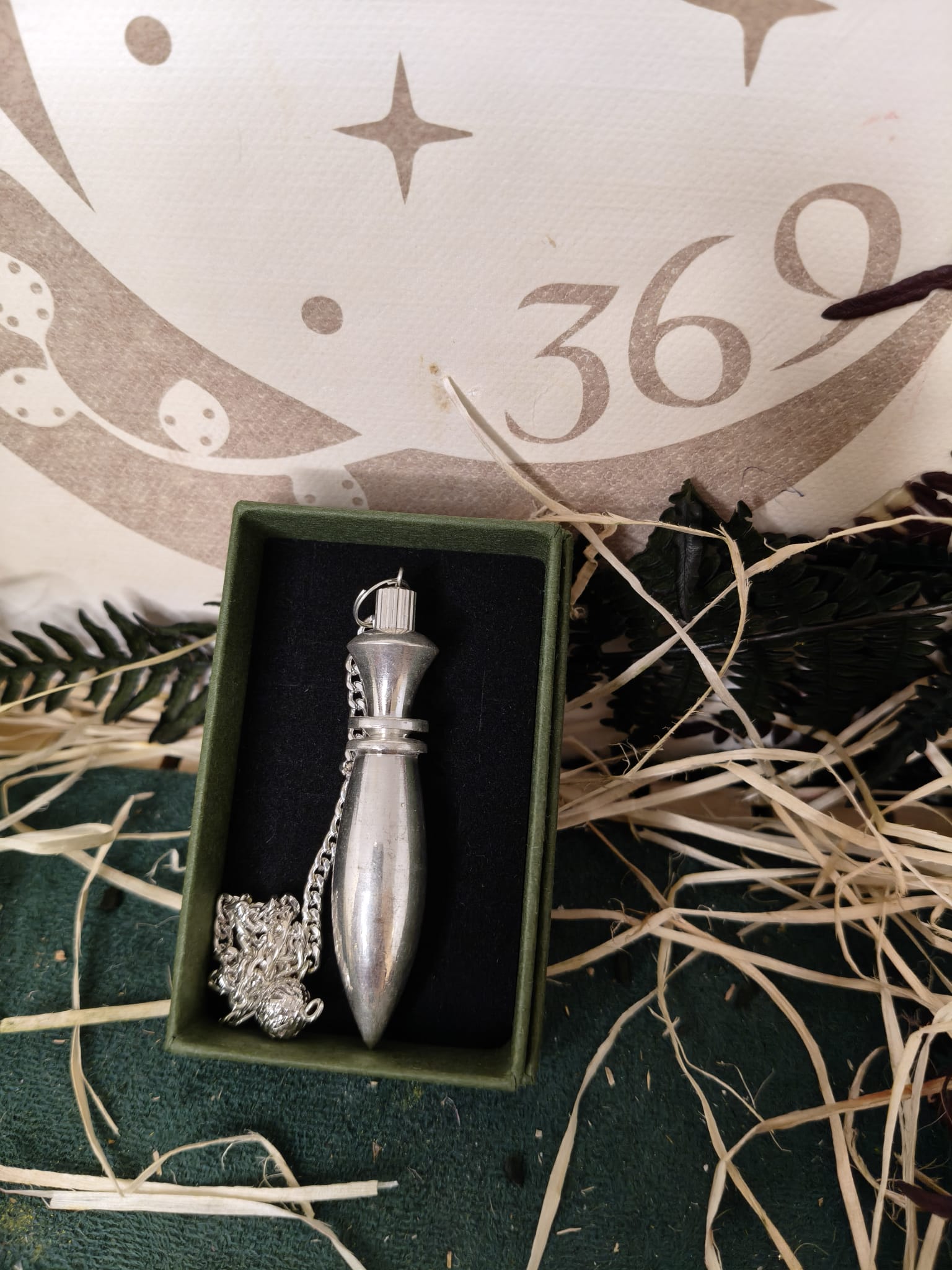 Péndulo egipcio de metal para dos testigos – Modelo Karnak