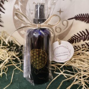 Agua Florida Ritualizada Luna Llena – Artesana