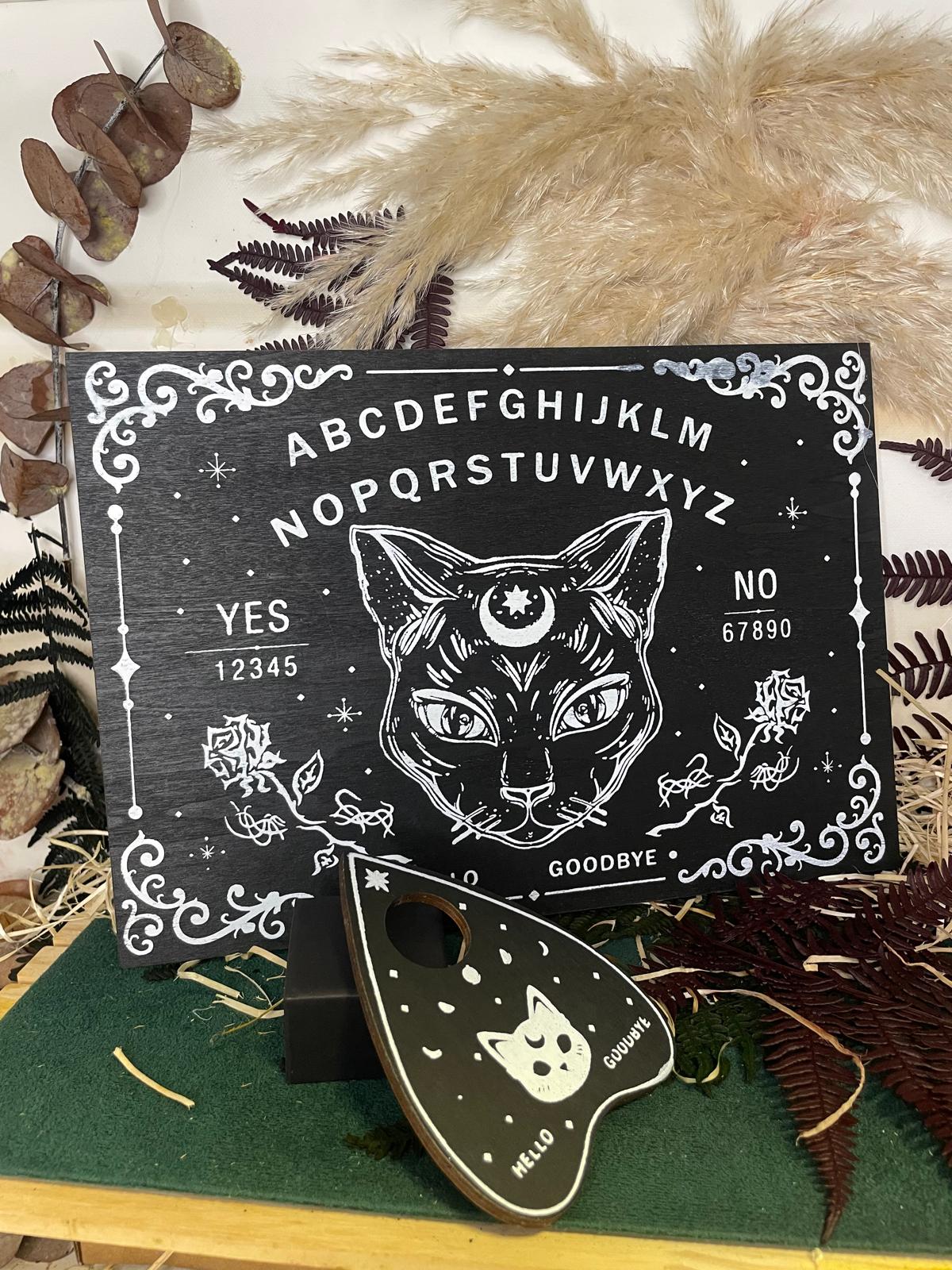 🐈⬛🔮 Ouija de Madera – Gato Clarividente