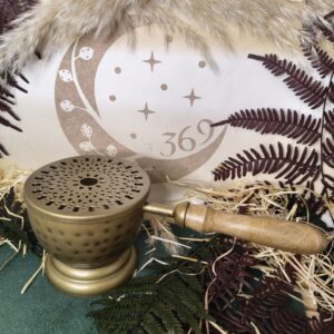 🔮 Quemador de Incienso con Tapa Dorado Envejecido