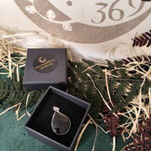 🔮 Colgante de Obsidiana con Baño de Plata