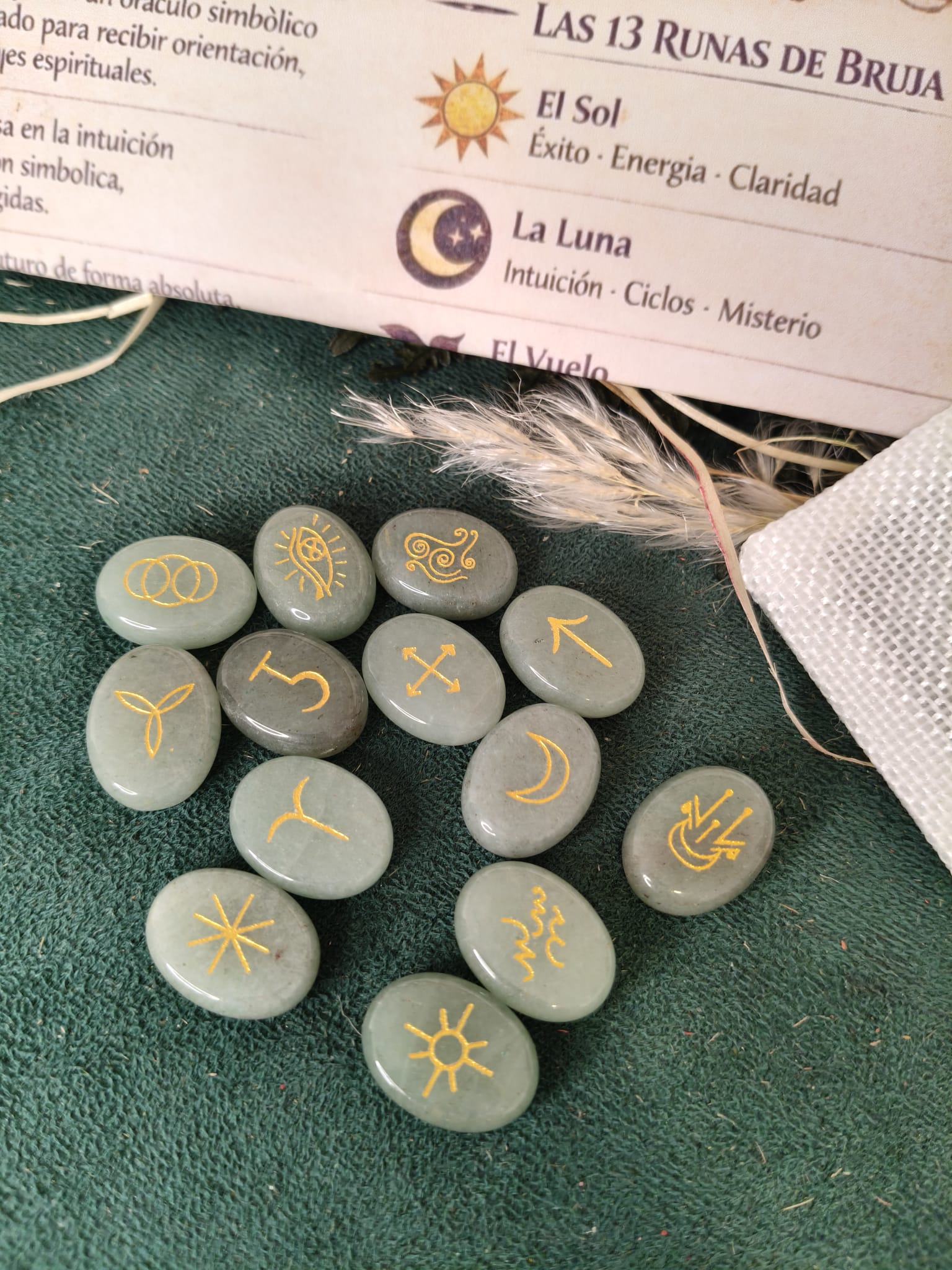 ✨ Set de Runas de Bruja de Aventurina Verde – 13 Runas - Imagen 4