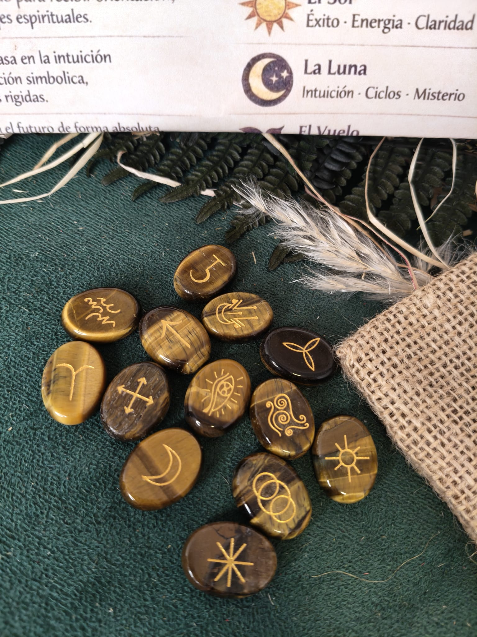 ✨ Set de Runas de Bruja de Ojo de Tigre – 13 Runas - Imagen 3
