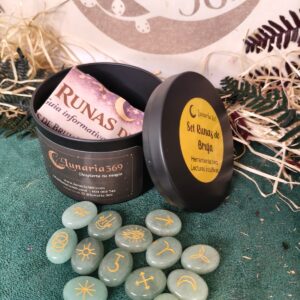 ✨ Set de Runas de Bruja de Aventurina Verde – 13 Runas