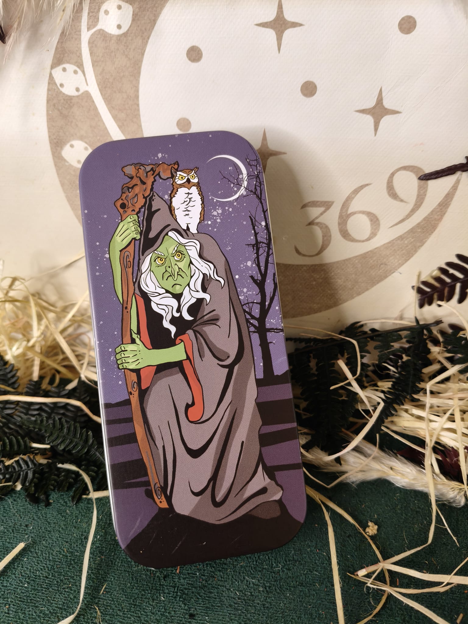 Llavero Bruja con Bola de Cristal – Edición Coleccionista - Imagen 2