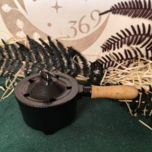 Quemador de Hierro Bhima con Tapa 14 cm