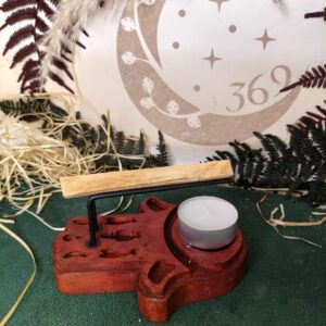 🔮 Quemador Mano de Fátima de Madera – Palo Santo y Atadillos